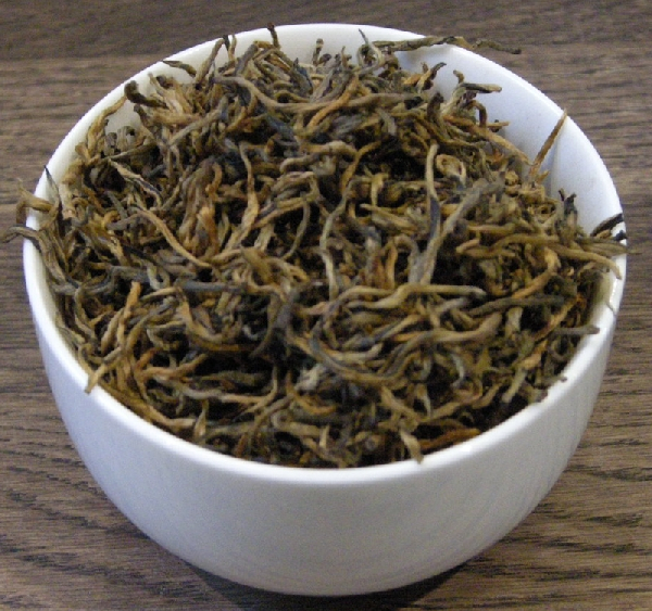 Yunnan Golden Buds - Musta tee alk. 25 g